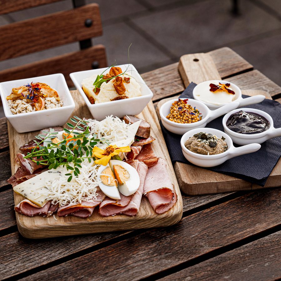 Hausfrühstück für zwei Personen