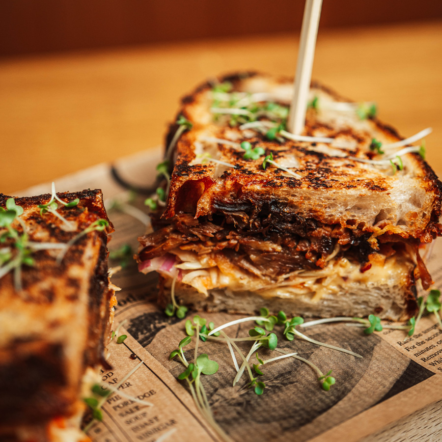 Sendvič pastrami (priporočilo)